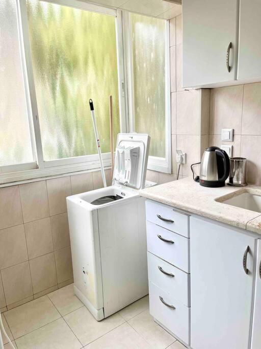 Rambam Beach Apartment 海法 外观 照片